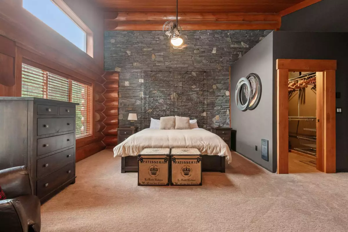 Mudroom Photo of 14710 Parkview Avenue, Sunshine Valley, BC