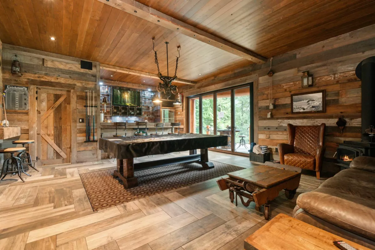 Outdoor Deck Photo of 14710 Parkview Avenue, Sunshine Valley, BC