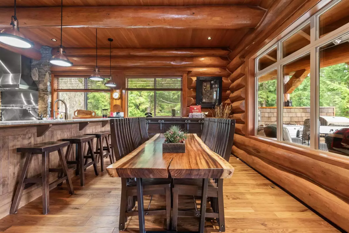 Primary Bedroom Photo of 14710 Parkview Avenue, Sunshine Valley, BC