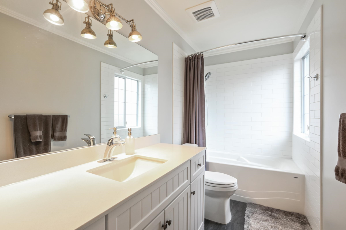 Office / Den Photo of 1076 Clements Avenue, North Vancouver, BC