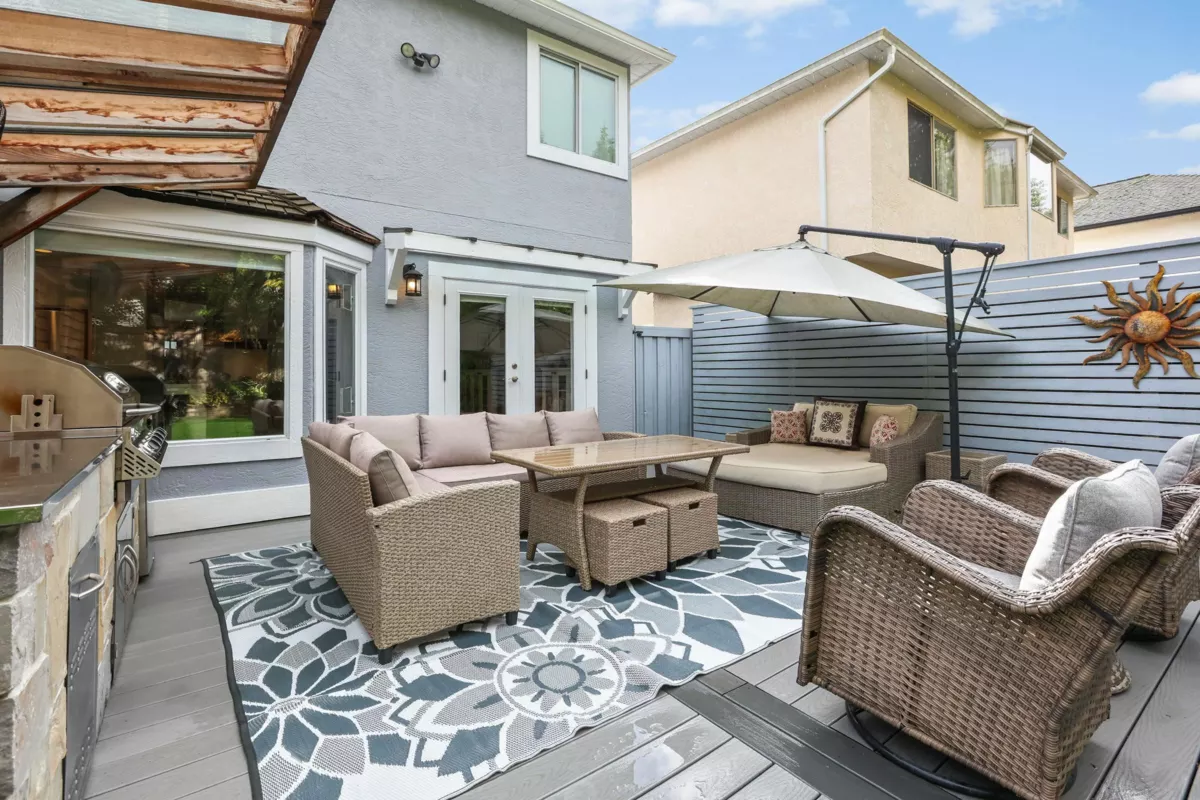 Outdoor Deck Photo of 1076 Clements Avenue, North Vancouver, BC