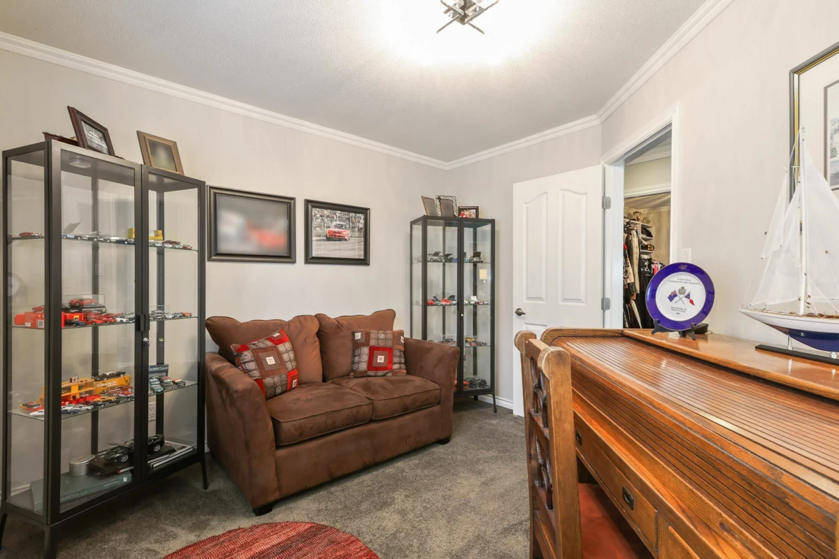 Powder Room Photo of 1076 Clements Avenue, North Vancouver, BC