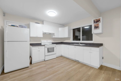 Basement Recreation Room Photo of 14306 77a Avenue, Surrey, BC