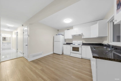 Laundry Room Photo of 14306 77a Avenue, Surrey, BC