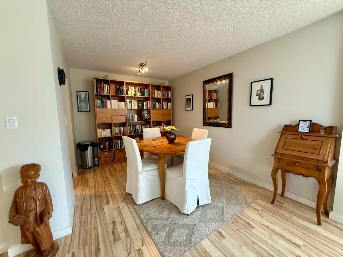 Breakfast Nook Photo of 302 9320 Parksville Drive, Richmond, BC