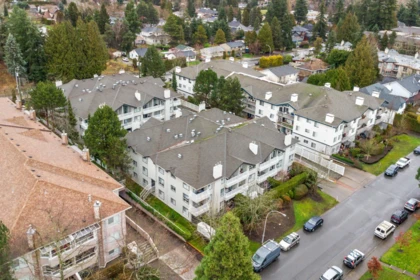 Garden / Landscaping Photo of 112 15272 20 Avenue, Surrey, BC