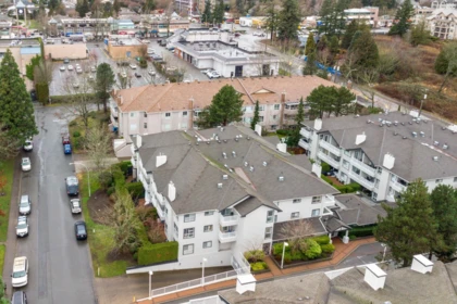 Outdoor Deck Photo of 112 15272 20 Avenue, Surrey, BC