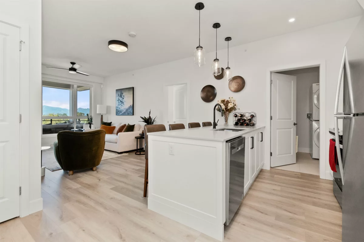 Kitchen Photo of 610 6045 Chilliwack River Road, Chilliwack, BC