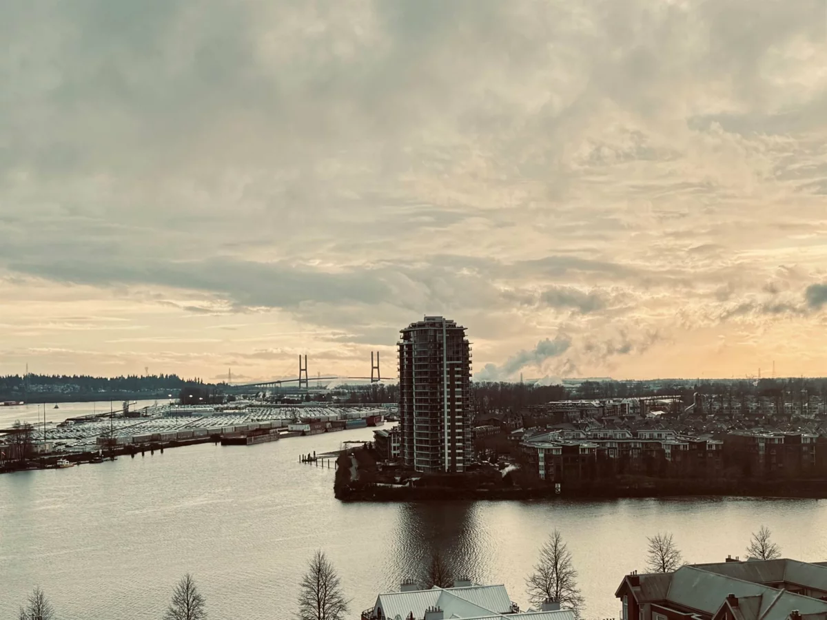Mudroom Photo of 1602 1135 Quayside Drive, New Westminster, BC
