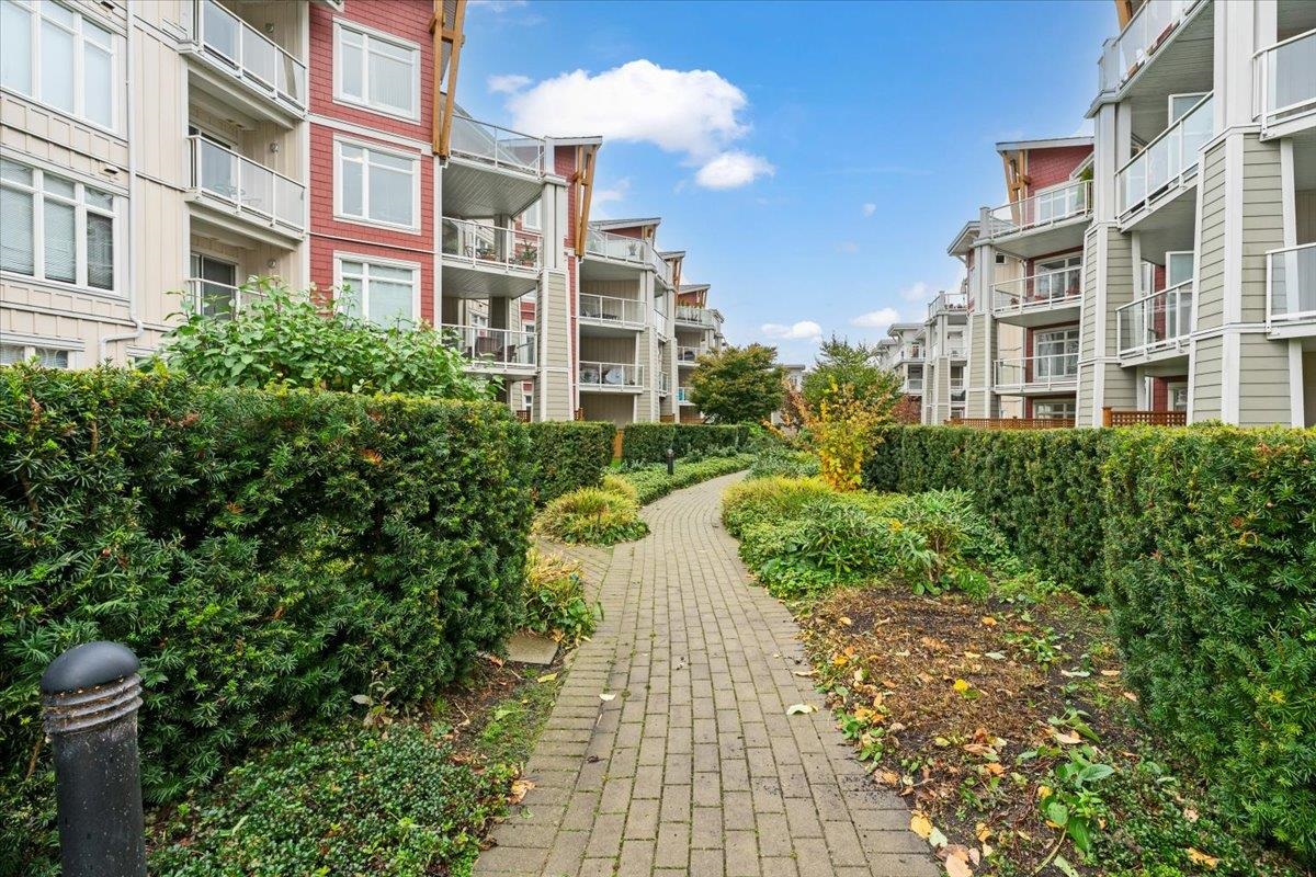 Hallway Photo of 113 4211 Bayview Street, Richmond, BC