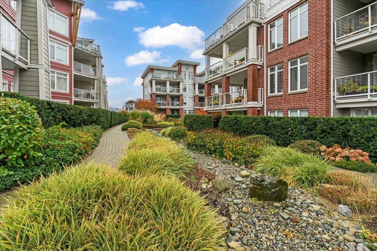 Mudroom Photo of 113 4211 Bayview Street, Richmond, BC