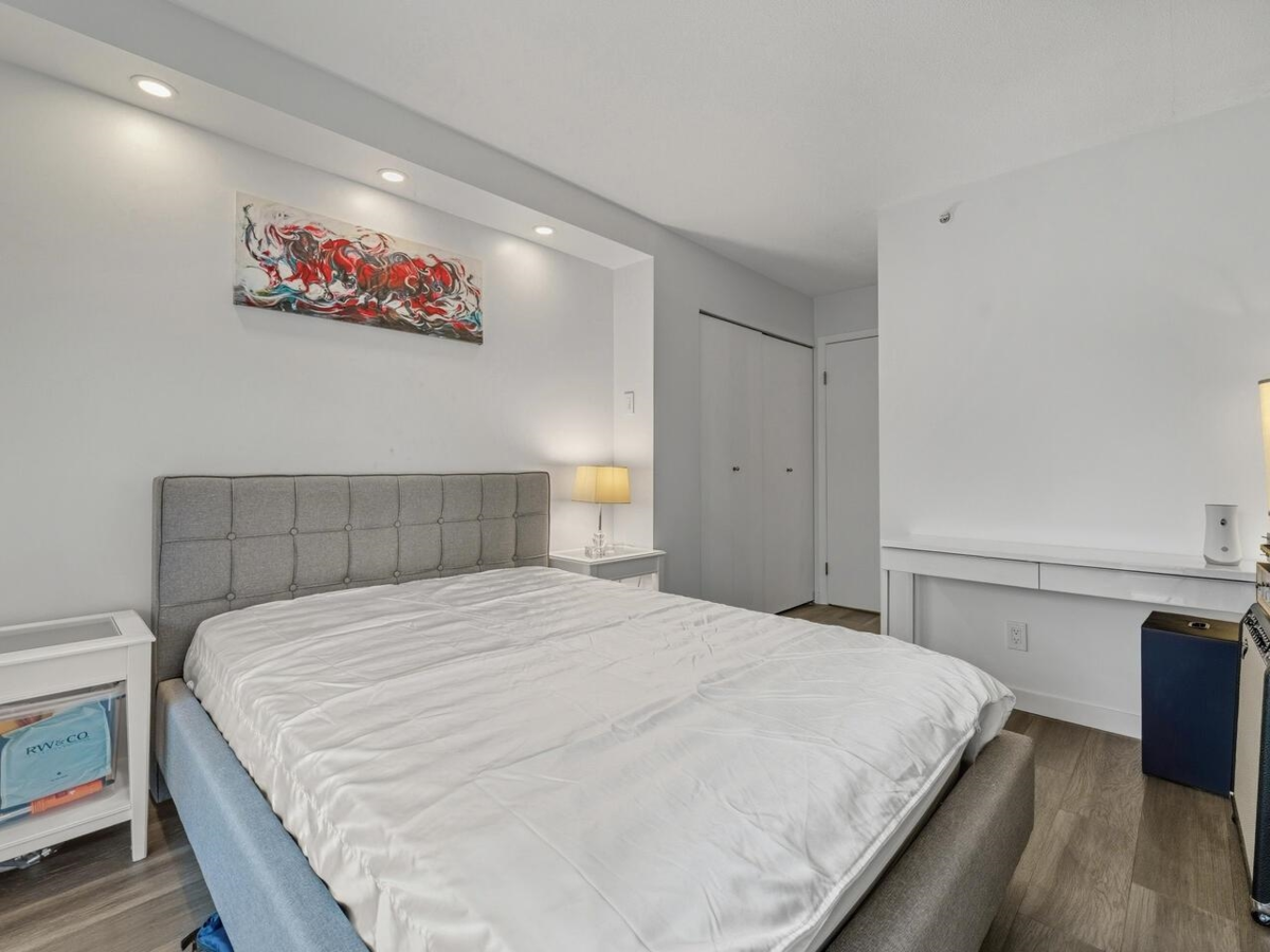 Bedroom 4 Photo of 1007 1188 Howe Street, Vancouver, BC