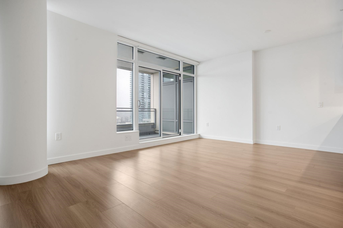 Exterior Rear Photo of 1705 618 Carnarvon Street, New Westminster, BC