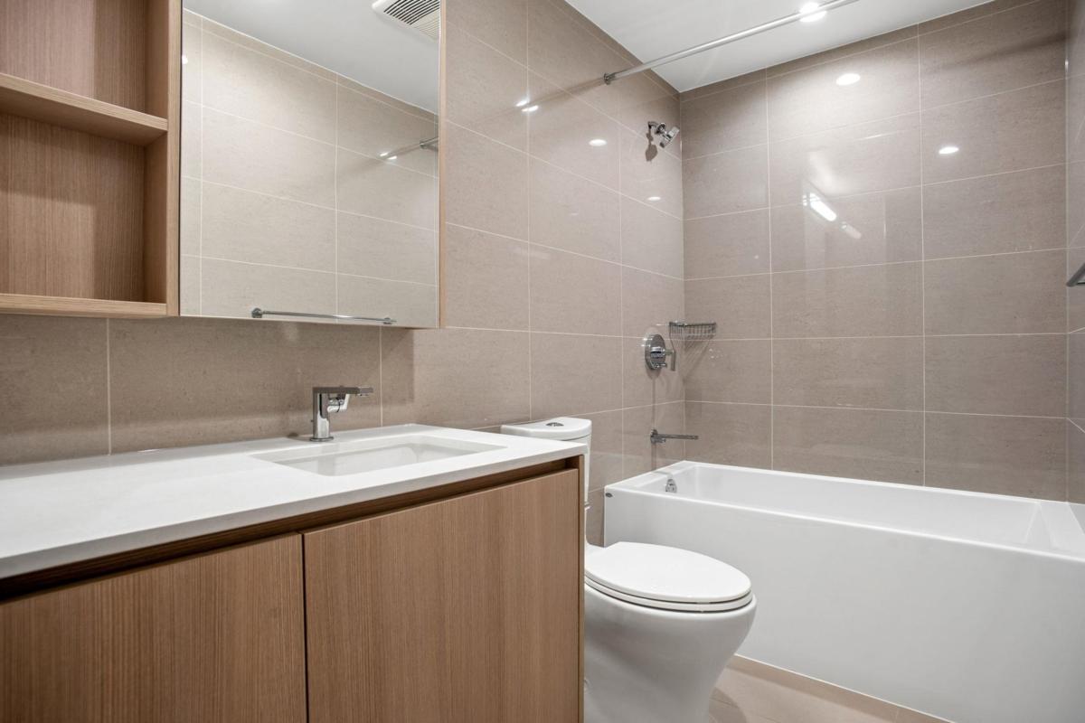 Loft / Bonus Room Photo of 1705 618 Carnarvon Street, New Westminster, BC