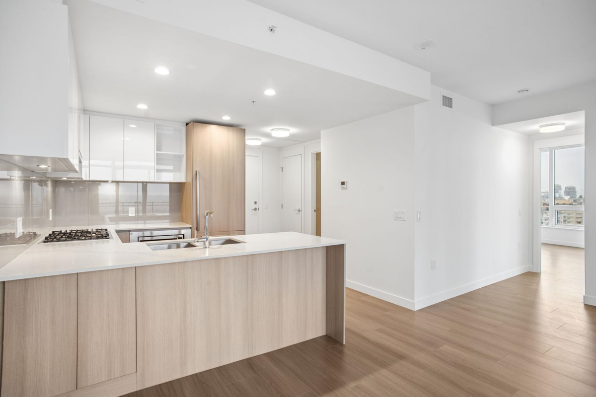 Primary Bathroom Photo of 1705 618 Carnarvon Street, New Westminster, BC