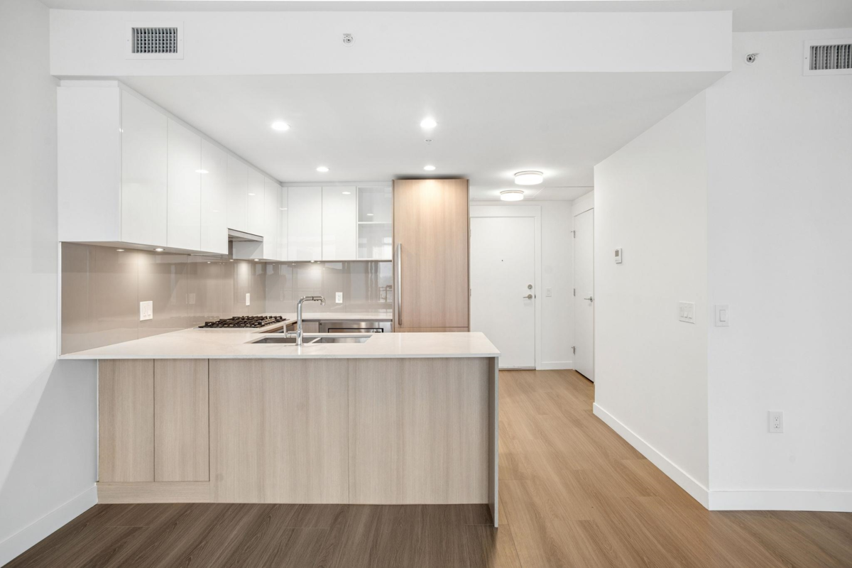 Primary Bedroom Photo of 1705 618 Carnarvon Street, New Westminster, BC