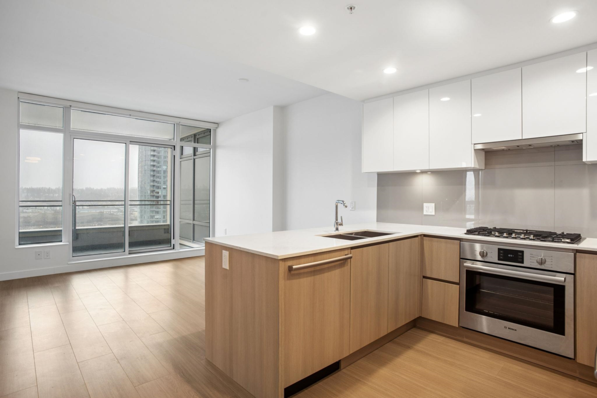 Walk-In Closet Photo of 1705 618 Carnarvon Street, New Westminster, BC