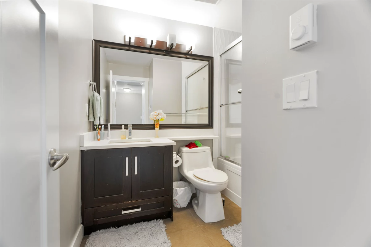 Bedroom 4 Photo of 6 14285 64 Avenue, Surrey, BC