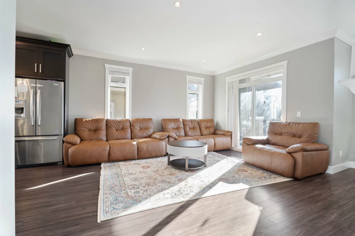 Laundry Room Photo of 6 14285 64 Avenue, Surrey, BC