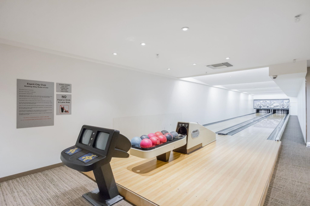 Garage Interior Photo of 1701 918 Cooperage Way, Vancouver, BC