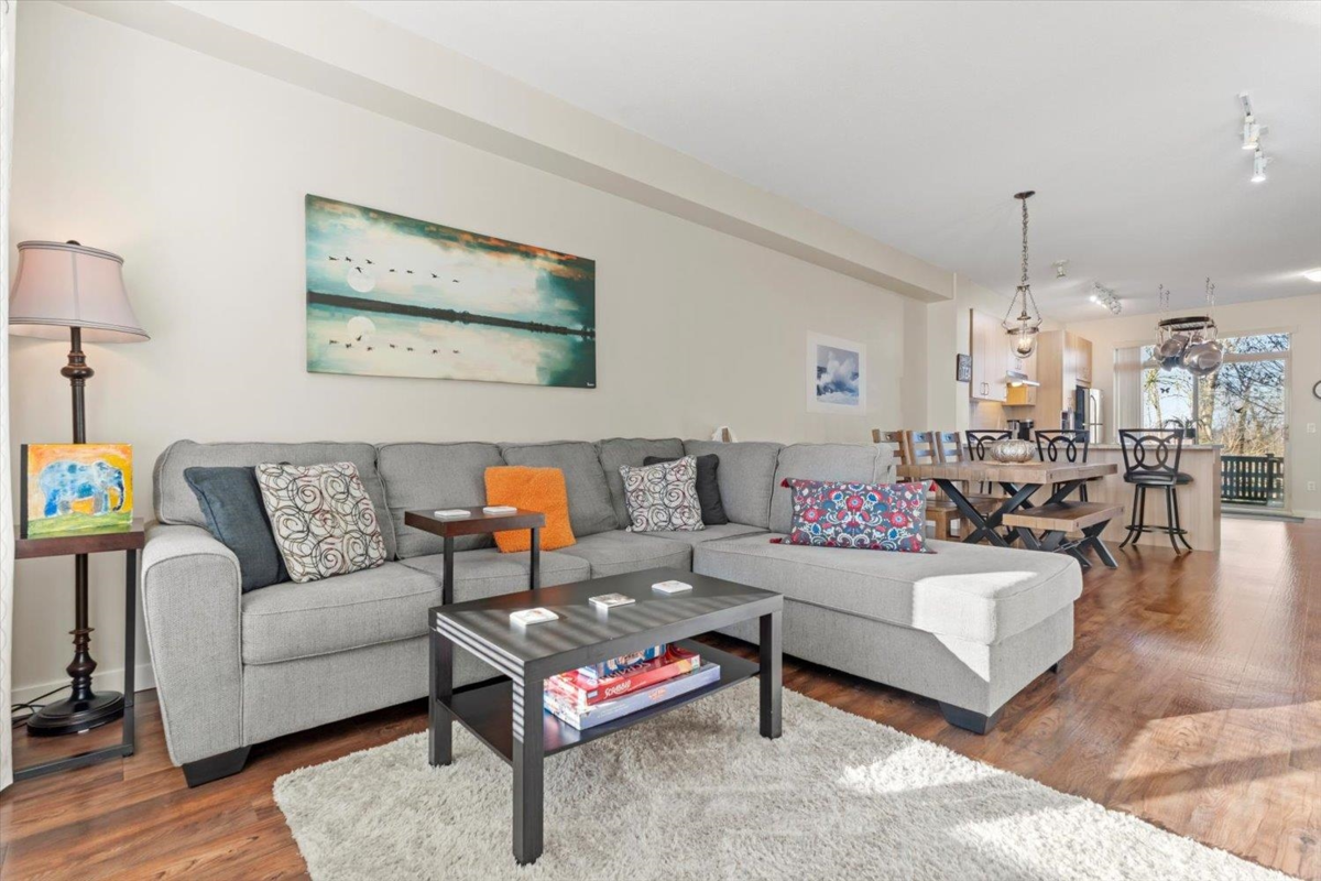 Family Room Photo of 36 31125 Westridge Place, Abbotsford, BC