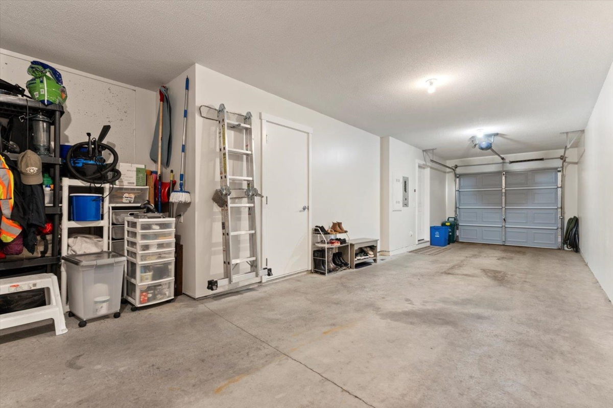 Outdoor Deck Photo of 36 31125 Westridge Place, Abbotsford, BC