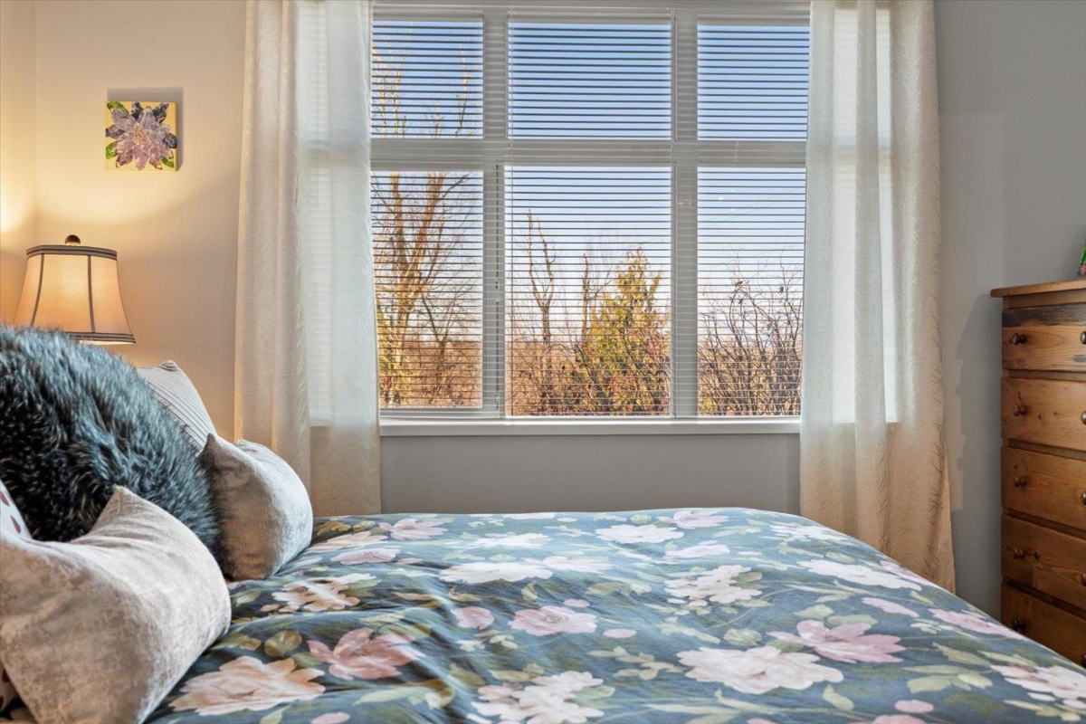 Powder Room Photo of 36 31125 Westridge Place, Abbotsford, BC