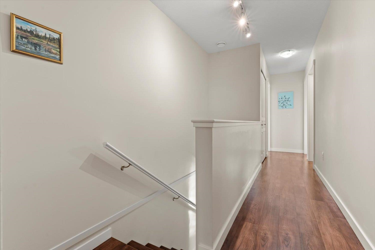 Staircase Photo of 36 31125 Westridge Place, Abbotsford, BC