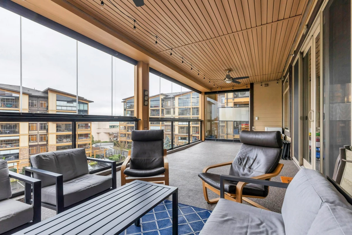 Laundry Room Photo of 409 2860 Trethewey Street, Abbotsford, BC