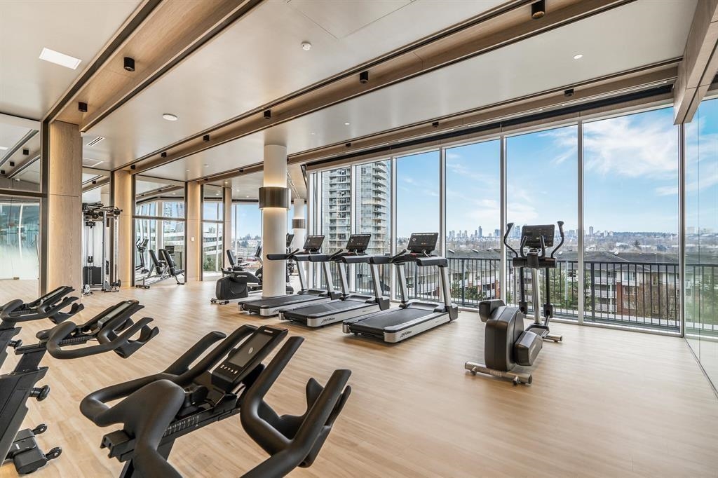 Entry Foyer Photo of 1512 4730 Lougheed Highway, Burnaby, BC