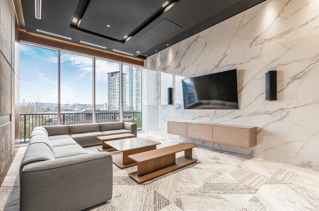 Mudroom Photo of 1512 4730 Lougheed Highway, Burnaby, BC