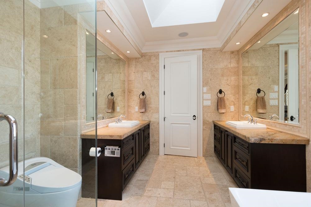 Entry Foyer Photo of 5851 Reeves Road, Richmond, BC