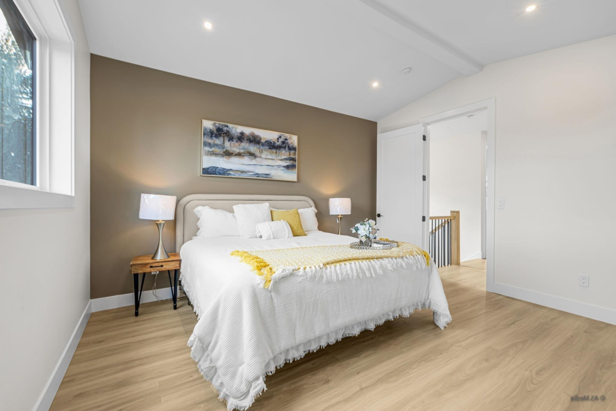 Basement Recreation Room Photo of 8237 110 Street, Delta, BC