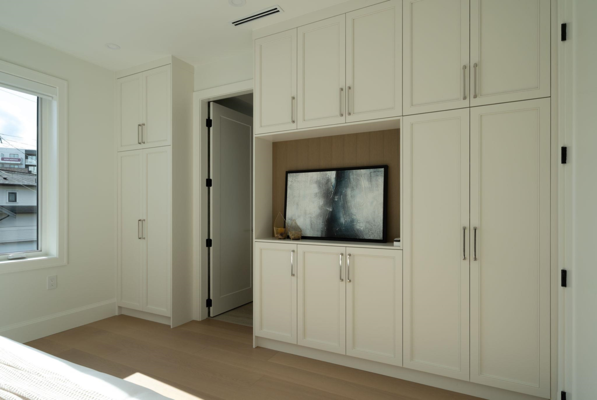 Guest Bathroom Photo of 2 864 E 16th Avenue, Vancouver, BC