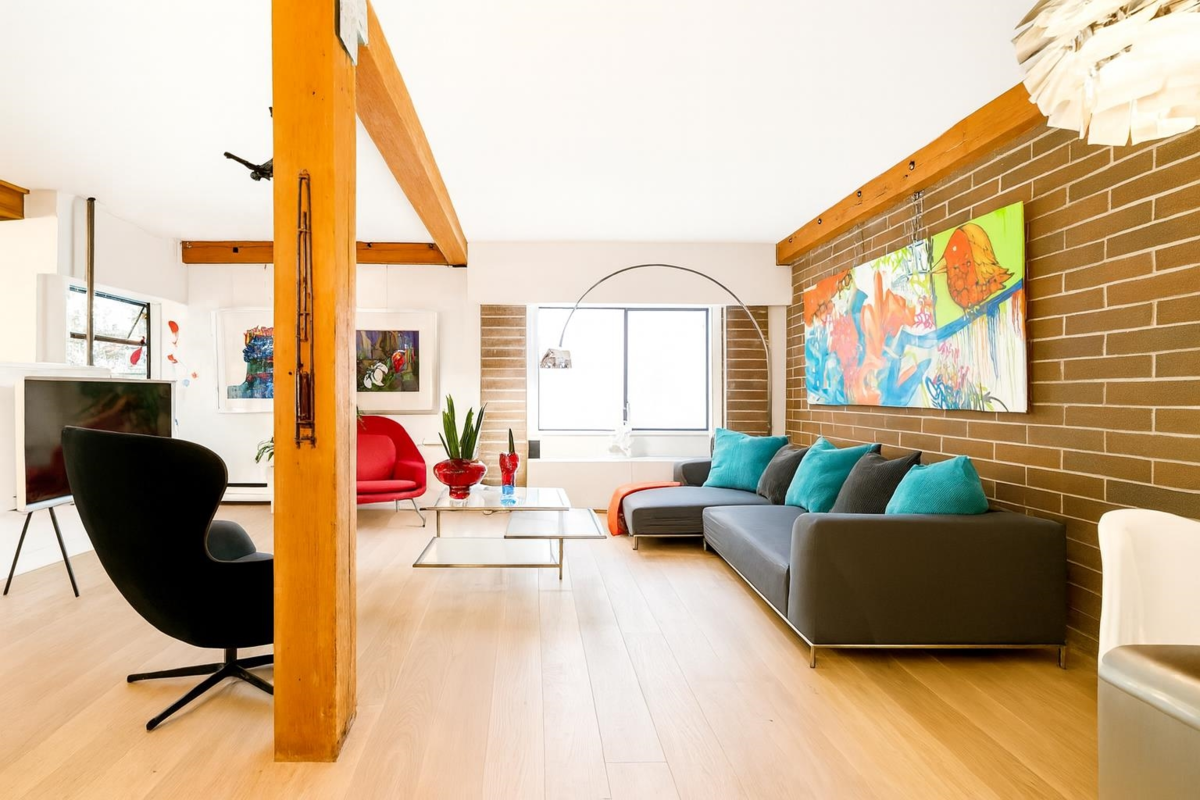 Outdoor Kitchen Photo of 202 1535 Nelson Street, Vancouver, BC