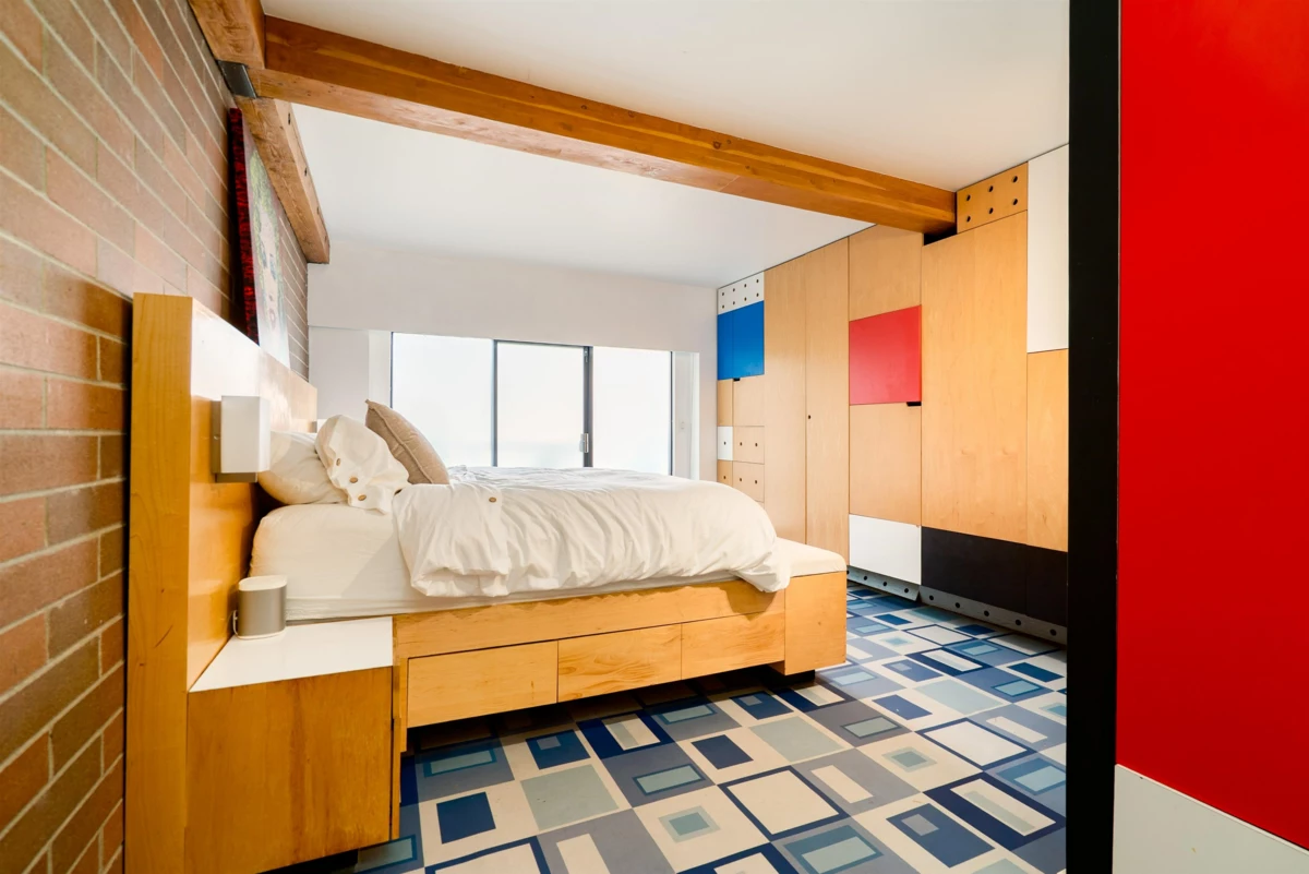 Staircase Photo of 202 1535 Nelson Street, Vancouver, BC