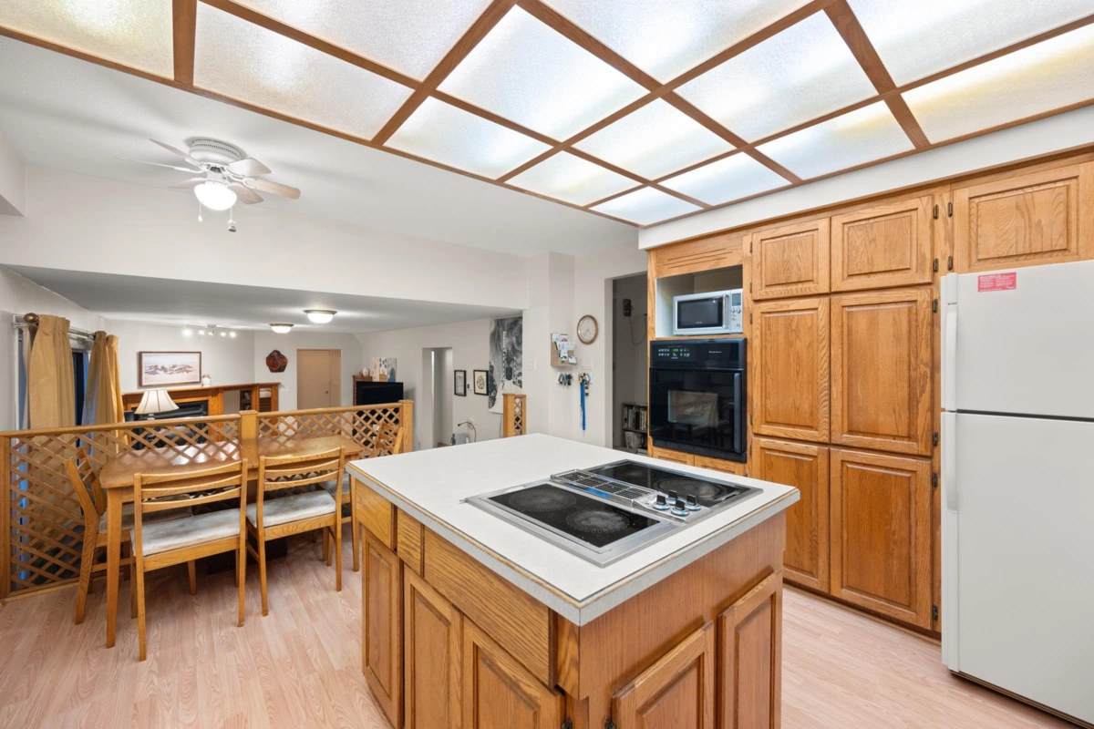 Bedroom 4 Photo of 34660 Walker Crescent, Abbotsford, BC