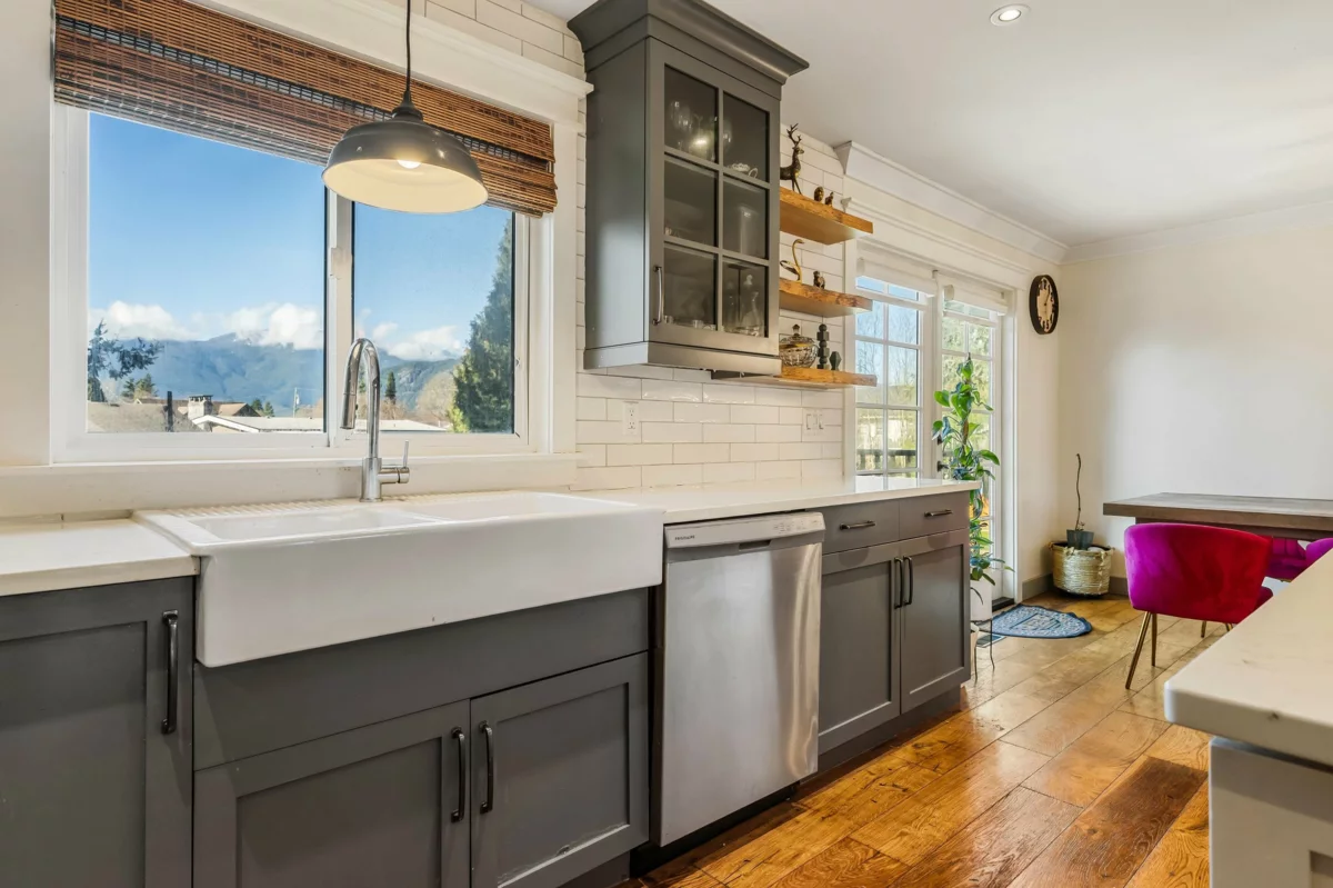 Family Room Photo of 10125 Shamrock Drive, Chilliwack, BC