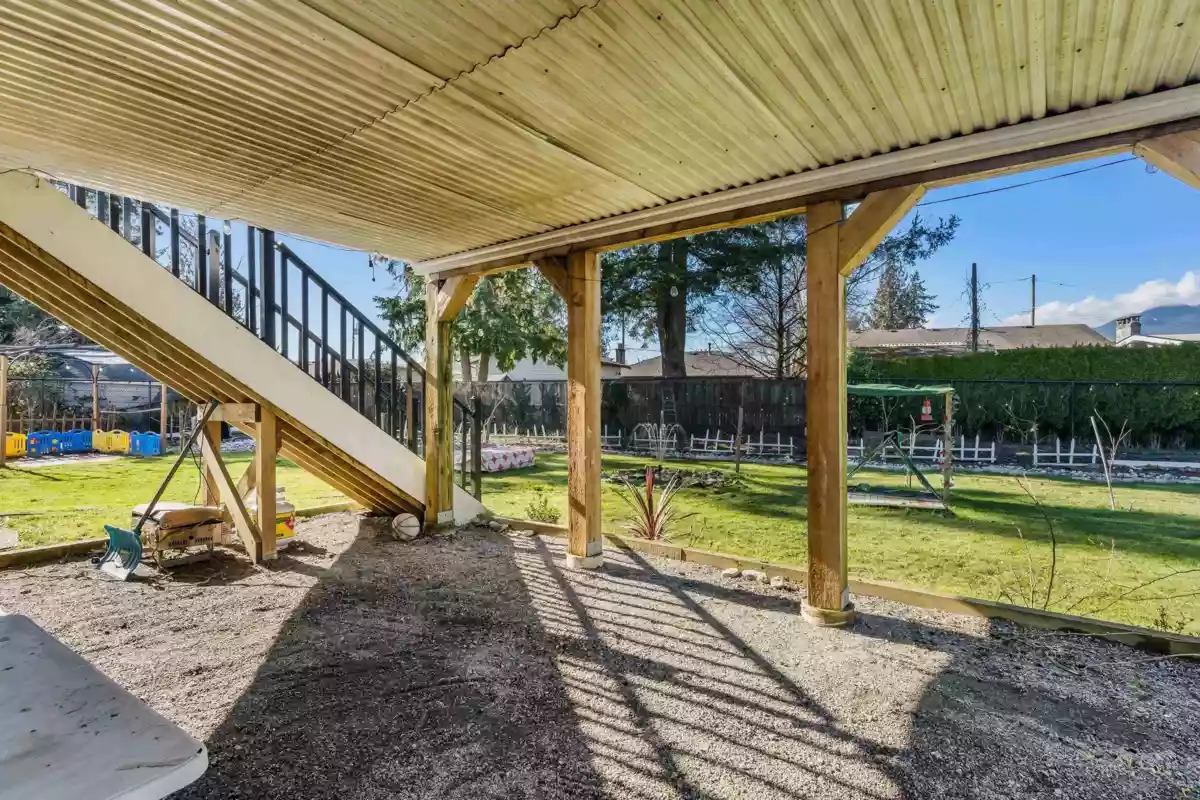 Swimming Pool Photo of 10125 Shamrock Drive, Chilliwack, BC