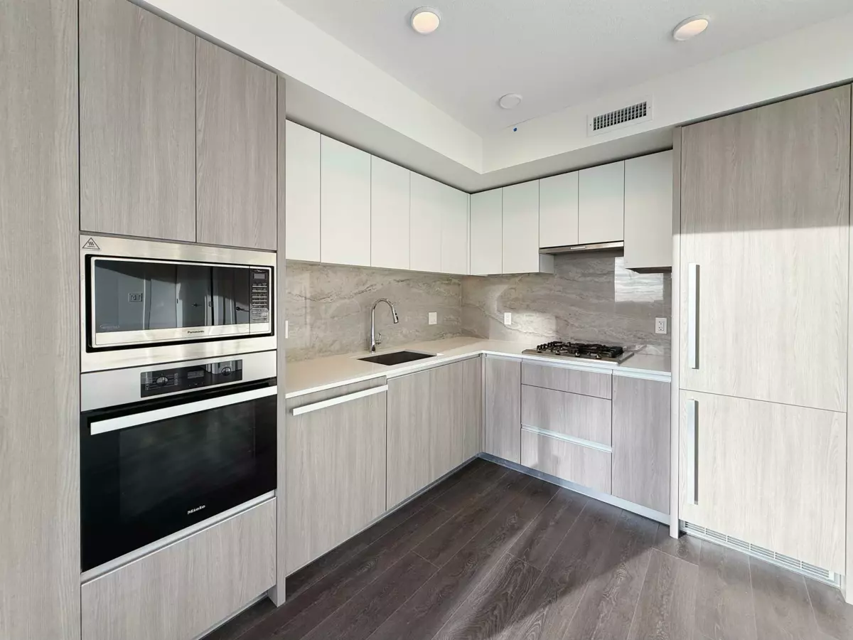 Primary Bedroom Photo of 1301 6633 Buswell Street, Richmond, BC