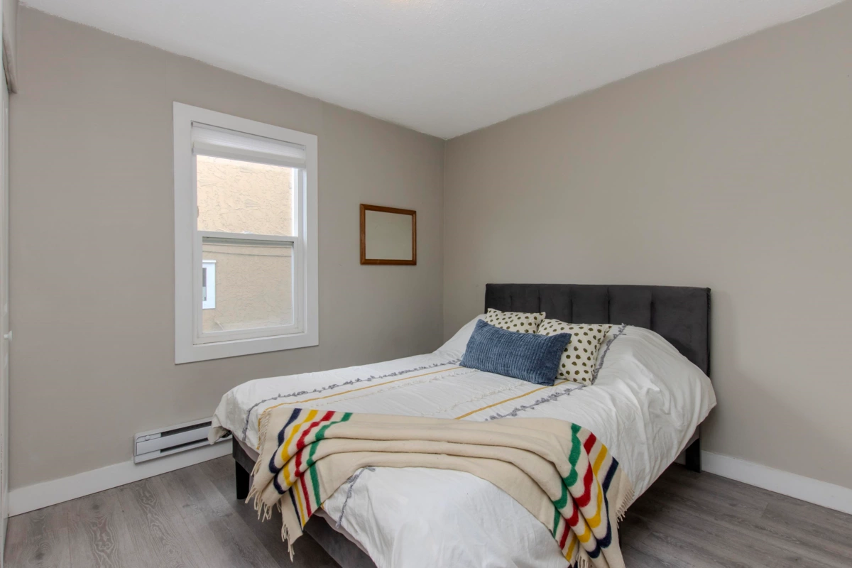 Bedroom 2 Photo of 39727 Government Road, Squamish, BC
