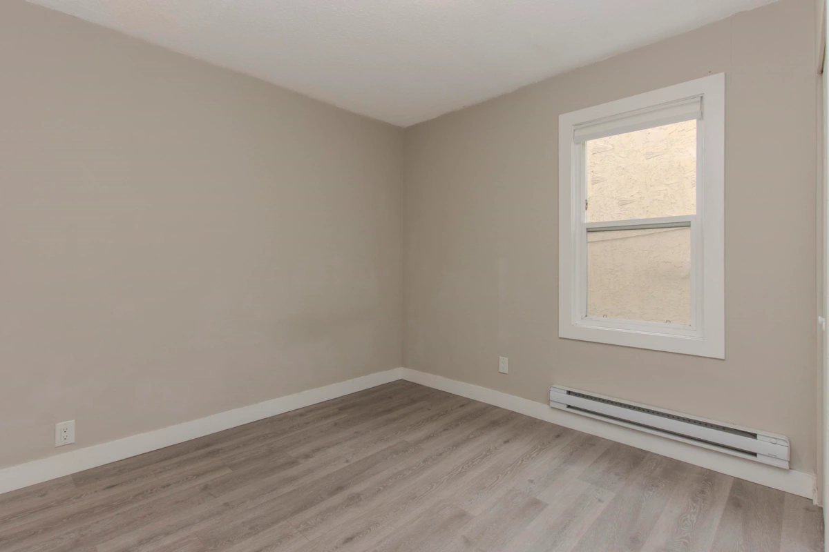 Bedroom 4 Photo of 39727 Government Road, Squamish, BC