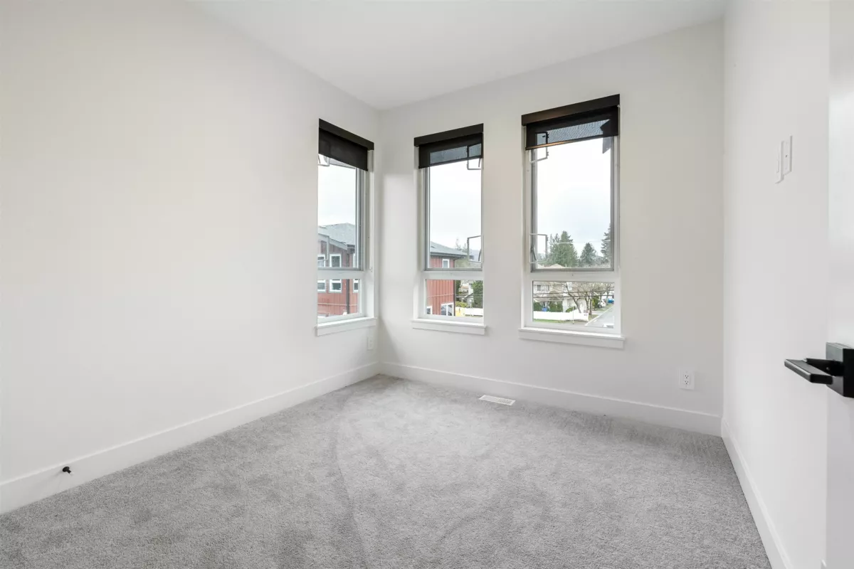 Entry Foyer Photo of 8 11851 232 Street, Maple Ridge, BC