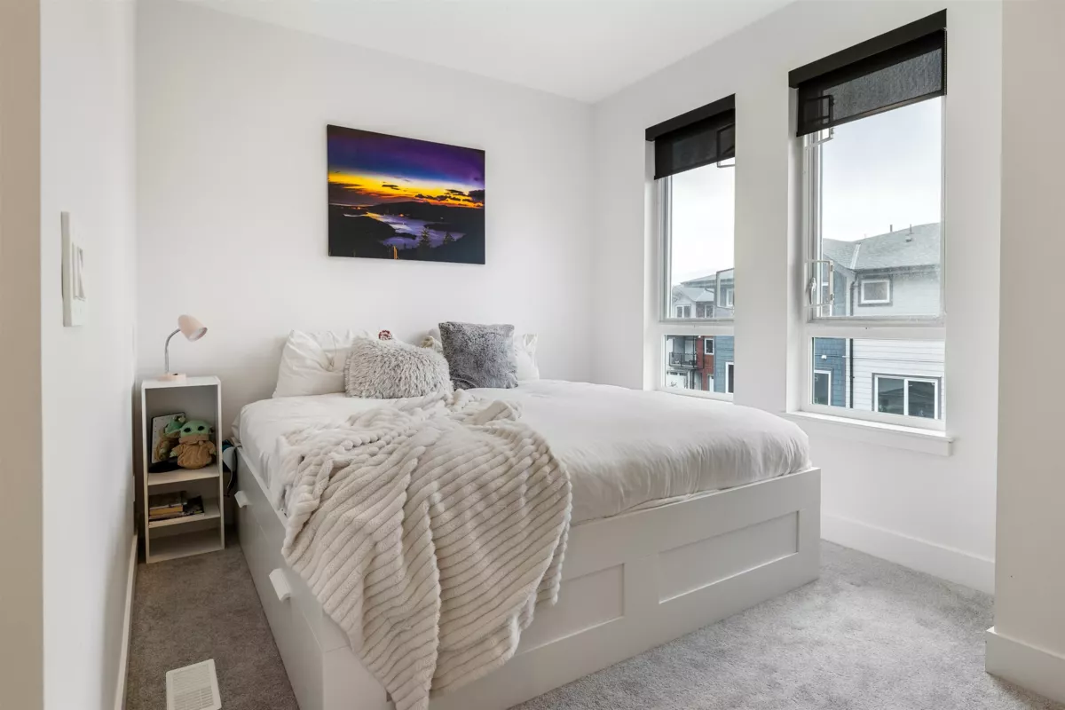 Office / Den Photo of 8 11851 232 Street, Maple Ridge, BC