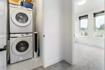 Powder Room Photo of 8 11851 232 Street, Maple Ridge, BC