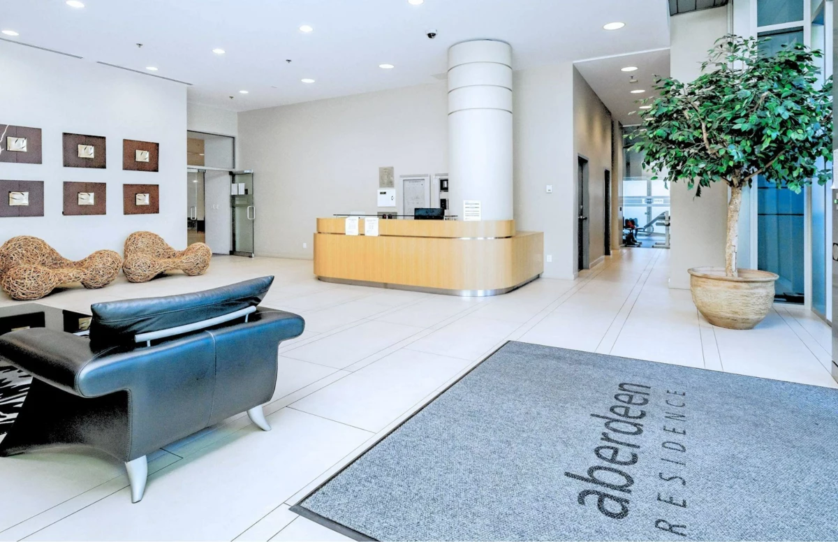 Breakfast Nook Photo of 823 8080 Cambie Road, Richmond, BC