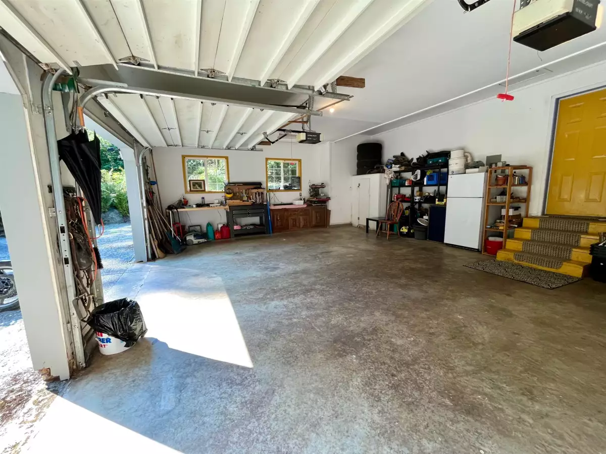 Front Yard Photo of 6080 Ross Road, Chilliwack, BC