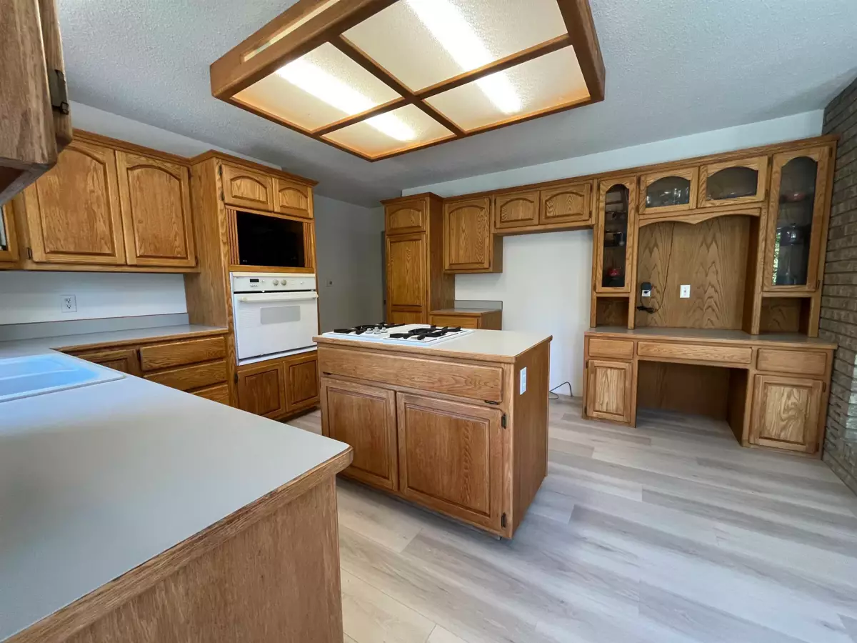 Primary Bedroom Photo of 6080 Ross Road, Chilliwack, BC