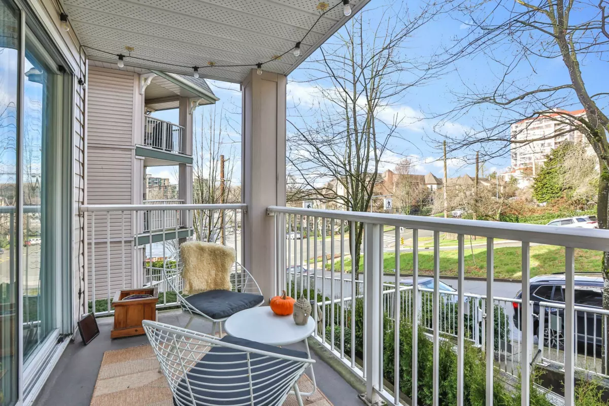 Laundry Room Photo of 304 135 Eleventh Street, New Westminster, BC