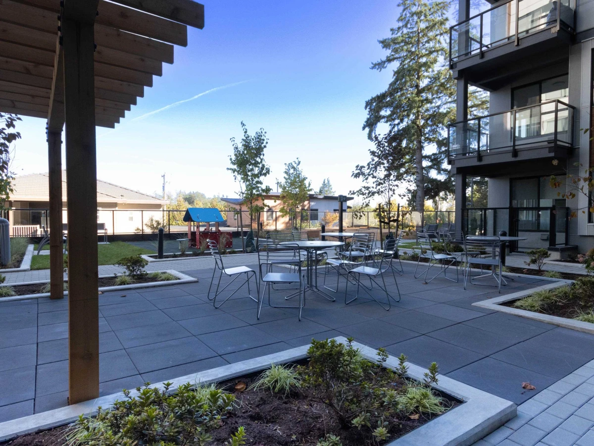 Office / Den Photo of 114 13458 95 Avenue, Surrey, BC